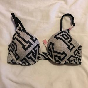 VS Lightly Lined Bra 32B